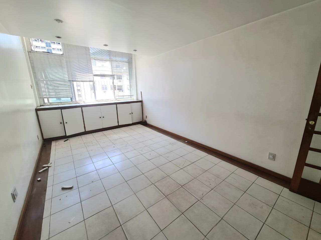 Apartamento à venda com 1 quarto, 45m² - Foto 14