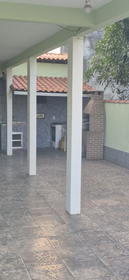 Casa à venda com 5 quartos, 320m² - Foto 3