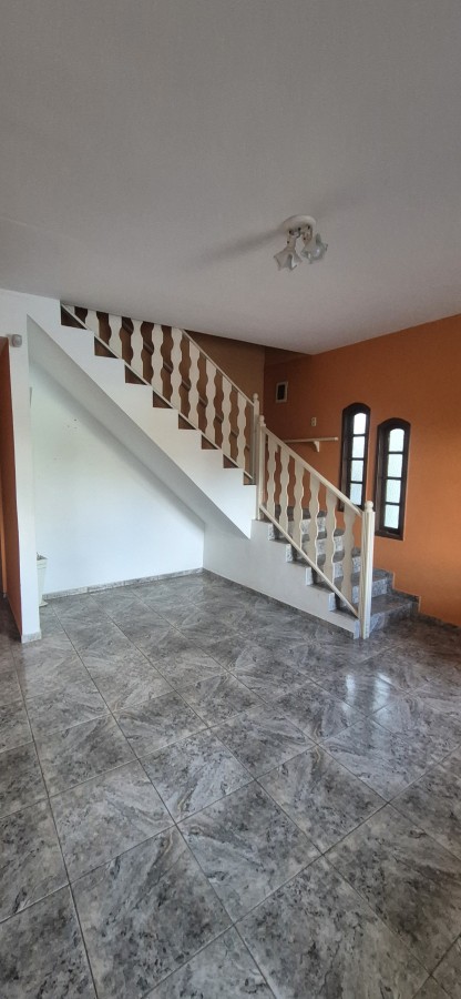 Casa à venda com 5 quartos, 320m² - Foto 5