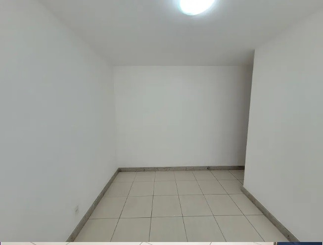 Apartamento à venda com 2 quartos, 65m² - Foto 2