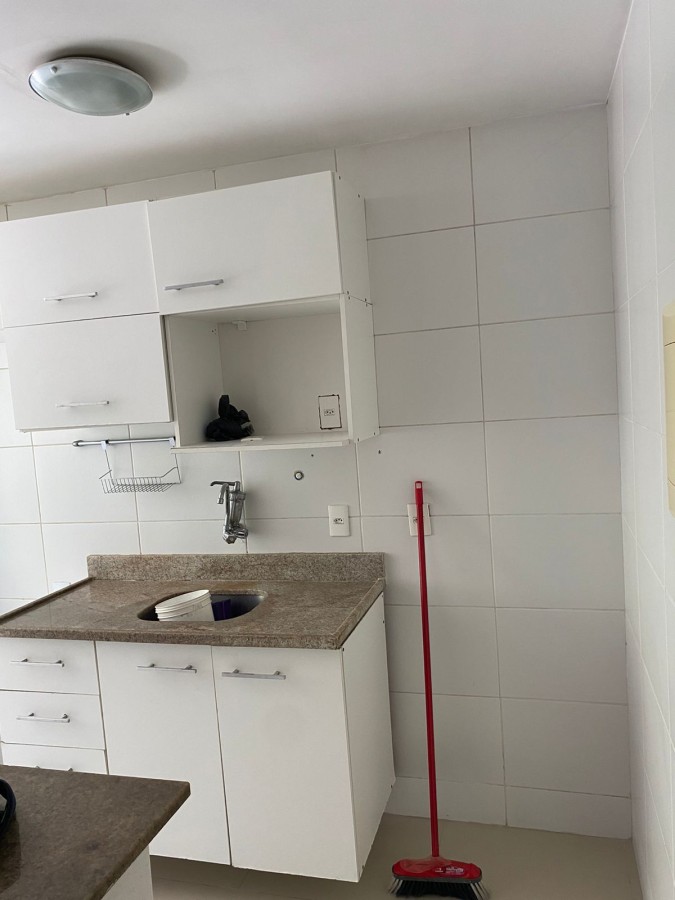 Apartamento à venda com 2 quartos, 65m² - Foto 15